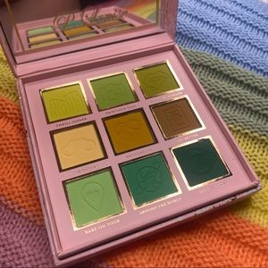 PLouise mini Worldie You’re Trippin palette